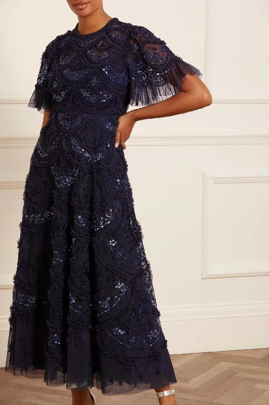 Midi dresses with V - necklines for a flattering and elongating effect Carmen Ruffle Ankle Gown Midi dresses with V - necklines for a flattering and elongating effect Carmen Ruffle Ankle Gown
