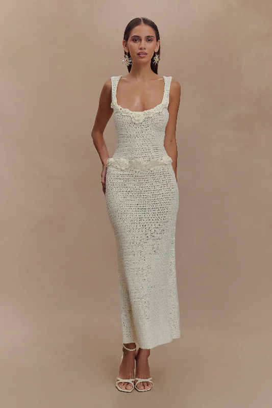 Midi dresses with pleated skirts for a timeless and elegant appeal Teagan Floral Hand Crochet Midi Dress - Ivory Midi dresses with pleated skirts for a timeless and elegant appeal Teagan Floral Hand Crochet Midi Dress - Ivory