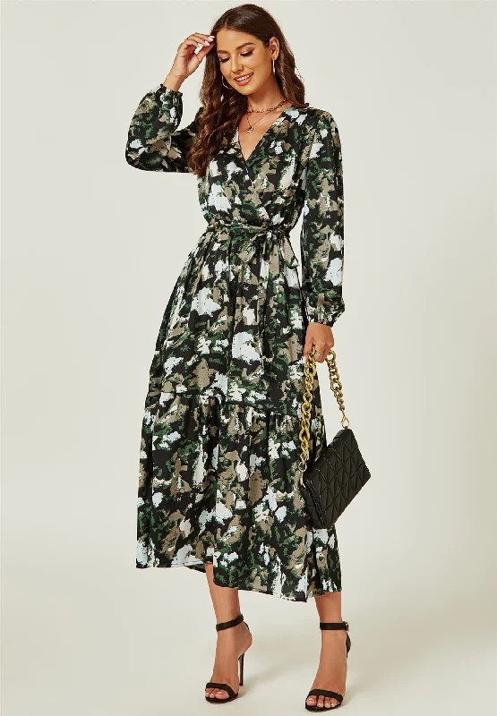 Midi dresses with ruched bodices for a feminine and fitted feel Langärmliges Wickel-Midikleid mit schwarzem Print Midi dresses with ruched bodices for a feminine and fitted feel Langärmliges Wickel-Midikleid mit schwarzem Print