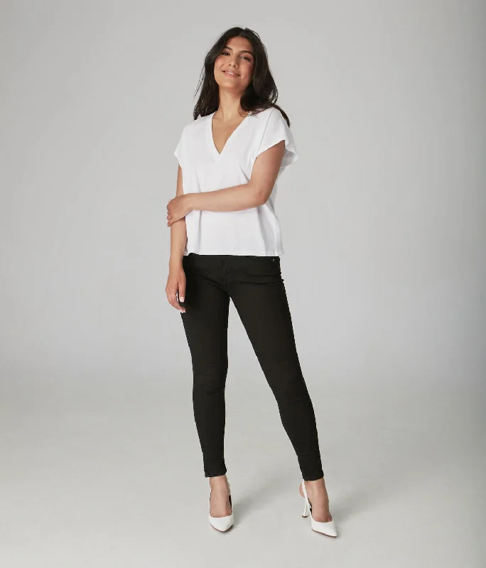 Embellished women jeans with studs or rhinestones for a glamorous touchAlexa-BLK High-Rise Skinny Jeans