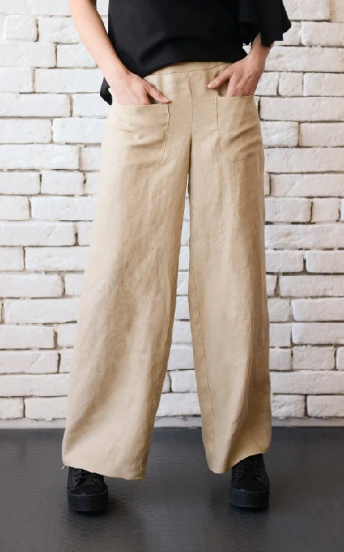 Women's Denim - Look Tight Trousers in Light Blue for a Casual and Versatile OptionBeige Linen Pants