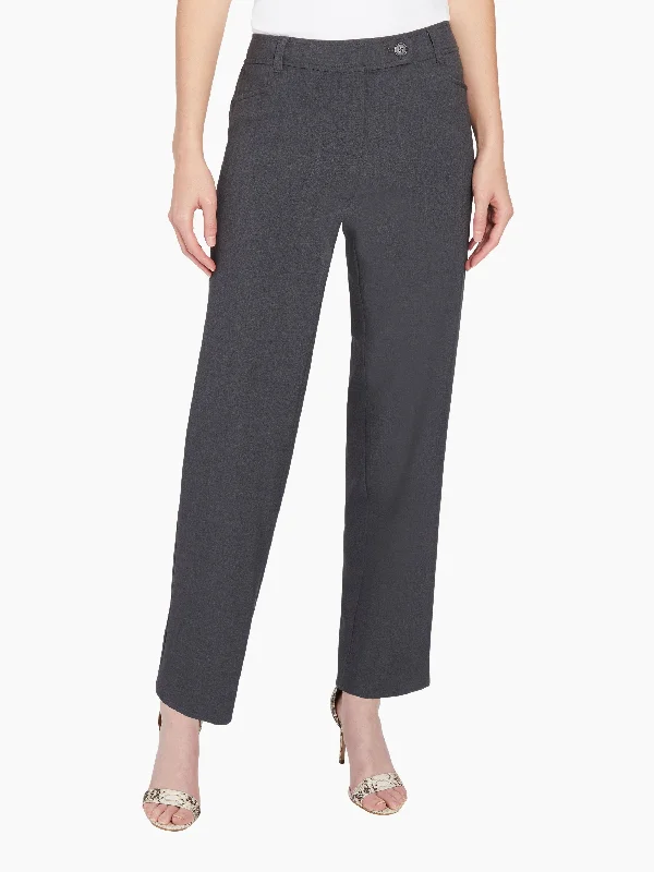 Women's Denim - Look Tight Trousers in Light Blue for a Casual and Versatile OptionBi-Stretch Straight Leg Pants