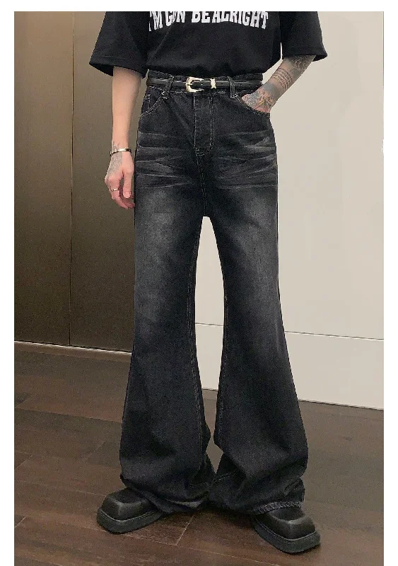 Acid - wash women jeans with a retro finishBlack Flared Wide-leg Jeans