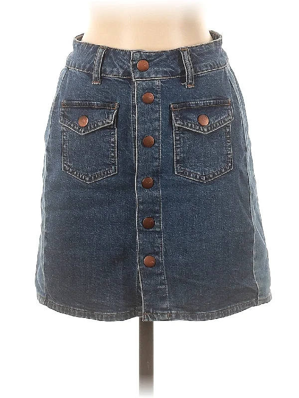 Women's Satin - Finish Shorts in Burgundy for a Luxurious and Stylish Nighttime LookDenim Skirt