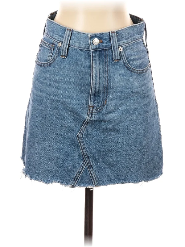 Women's Satin - Finish Shorts in Burgundy for a Luxurious and Stylish Nighttime LookDenim Skirt Women's Satin - Finish Shorts in Burgundy for a Luxurious and Stylish Nighttime LookDenim Skirt