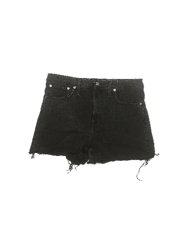 Women's Ruffled Hem Denim Shorts in Light Wash for a Feminine and Fashionable StyleHigh-Rise Denim Shorts Women's Ruffled Hem Denim Shorts in Light Wash for a Feminine and Fashionable StyleHigh-Rise Denim Shorts