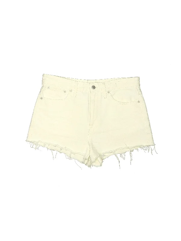 Plus Size Women's Cargo Shorts in Olive Green with Multiple Pockets for Outdoor AdventuresHigh-Rise Denim Shorts Plus Size Women's Cargo Shorts in Olive Green with Multiple Pockets for Outdoor AdventuresHigh-Rise Denim Shorts