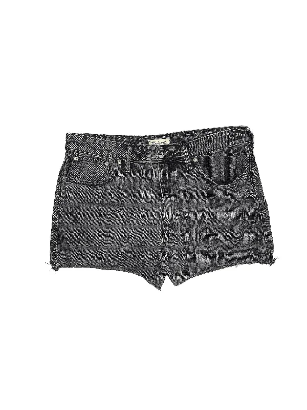 Women's Leather - Look Faux Leather Shorts in Black for an Edgy and Bold AppearanceHigh-Rise Denim Shorts in Dark Wash Women's Leather - Look Faux Leather Shorts in Black for an Edgy and Bold AppearanceHigh-Rise Denim Shorts in Dark Wash