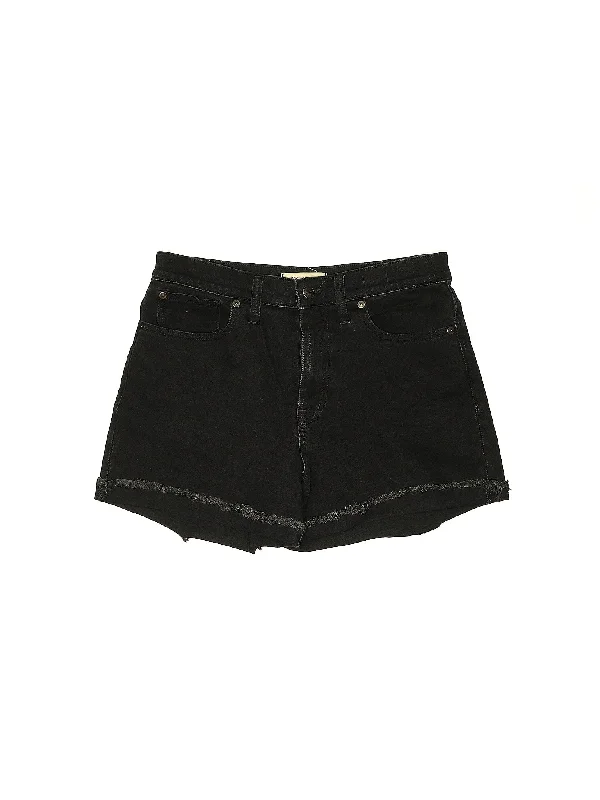 Women's Printed Floral Linen Shorts in Pastel Colors for a Summer Beach OutfitHigh-Rise Denim Shorts in Dark Wash