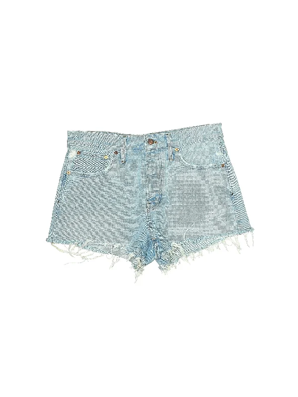 Women's Printed Geometric Patterned Shorts in Bright Colors for a Statement LookHigh-Rise Denim Shorts in Light Wash Women's Printed Geometric Patterned Shorts in Bright Colors for a Statement LookHigh-Rise Denim Shorts in Light Wash