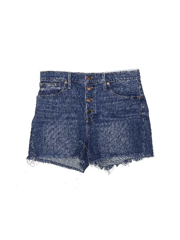 Plus Size Women's Stretch Denim Shorts with Belt Loops in Medium Wash for a Versatile FitHigh-Rise Denim Shorts in Medium Wash Plus Size Women's Stretch Denim Shorts with Belt Loops in Medium Wash for a Versatile FitHigh-Rise Denim Shorts in Medium Wash