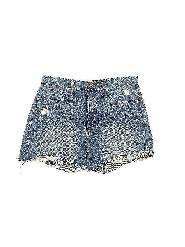 Women's Printed Floral Linen Shorts in Pastel Colors for a Summer Beach OutfitHigh-Rise Denim Shorts in Medium Wash Women's Printed Floral Linen Shorts in Pastel Colors for a Summer Beach OutfitHigh-Rise Denim Shorts in Medium Wash