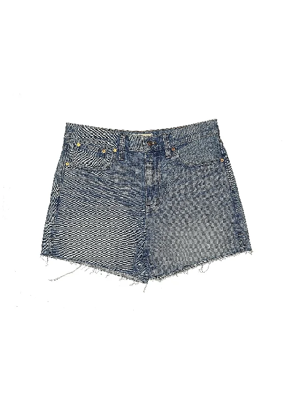 Plus Size Women's Cargo Shorts in Olive Green with Multiple Pockets for Outdoor AdventuresHigh-Rise Denim Shorts in Medium Wash Plus Size Women's Cargo Shorts in Olive Green with Multiple Pockets for Outdoor AdventuresHigh-Rise Denim Shorts in Medium Wash