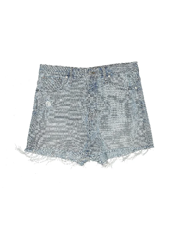 Plus Size Women's Denim Bermuda Shorts in Dark Wash for a Classic and Sophisticated StyleHigh-Rise Denim Shorts in Medium Wash