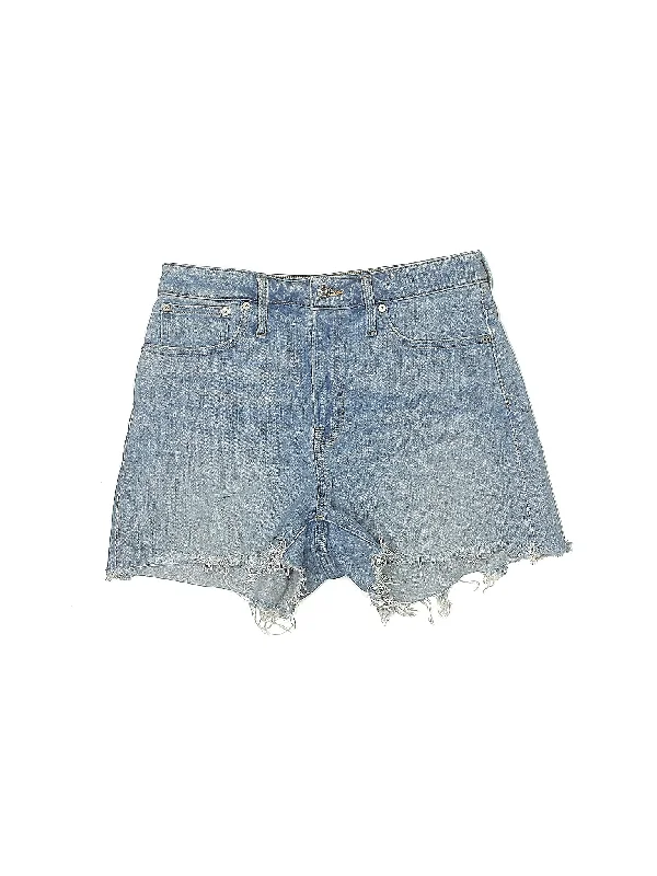 Plus Size Women's Stretch Denim Shorts with Belt Loops in Medium Wash for a Versatile FitHigh-Rise Denim Shorts in Medium Wash