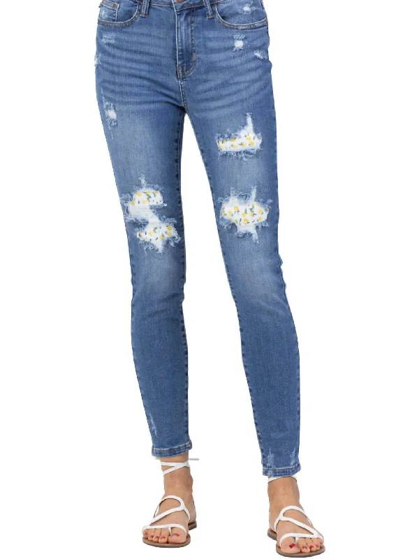 Plus Size Women's Embroidered Tight Trousers in White for a Feminine and Elegant StyleLemon Patch High Waist Skinny Jean In Medium Blue
