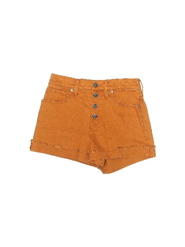 Plus Size Women's Elastic Waistband Linen Shorts in Navy Blue for a Comfortable Everyday OptionLow-Rise Denim Shorts Plus Size Women's Elastic Waistband Linen Shorts in Navy Blue for a Comfortable Everyday OptionLow-Rise Denim Shorts