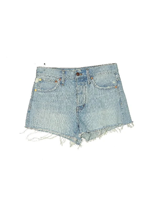 Plus Size Women's Denim Cut - off Shorts with Frayed Edges for a Casual and Laid - Back VibeLow-Rise Denim Shorts in Medium Wash Plus Size Women's Denim Cut - off Shorts with Frayed Edges for a Casual and Laid - Back VibeLow-Rise Denim Shorts in Medium Wash