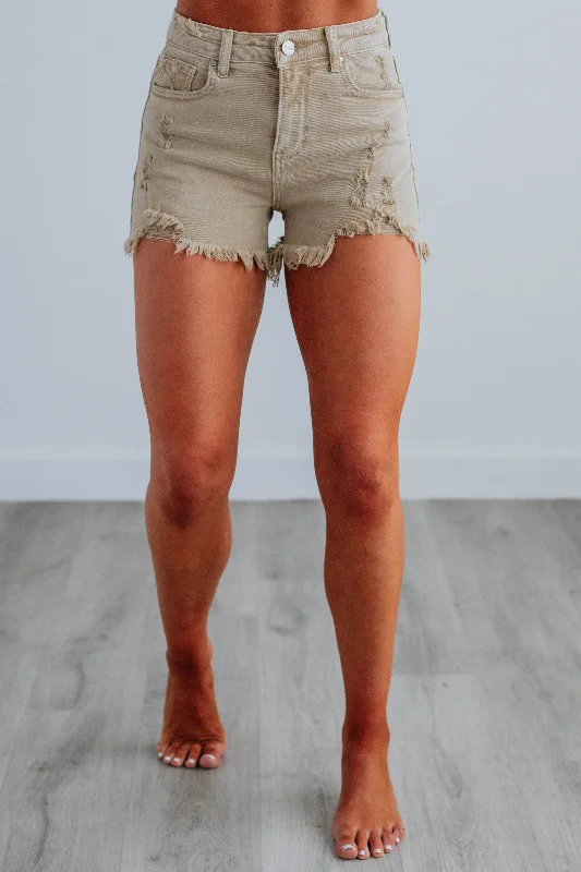 Women's High - Rise Paperbag Waist Shorts in Khaki for a Stylish and Comfortable LookMae Risen Shorts - Sand