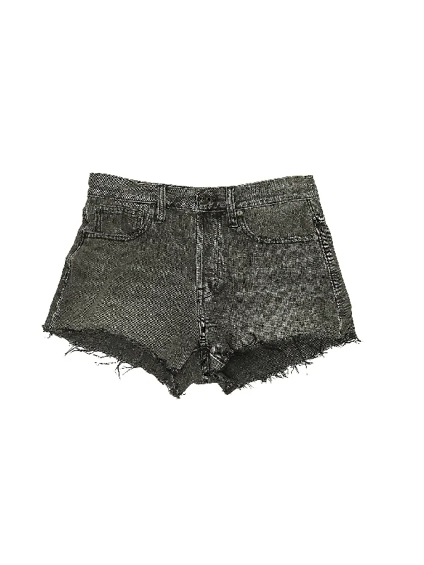 Plus Size Women's Denim Cut - off Shorts with Frayed Edges for a Casual and Laid - Back VibeMid-Rise Denim Shorts Plus Size Women's Denim Cut - off Shorts with Frayed Edges for a Casual and Laid - Back VibeMid-Rise Denim Shorts