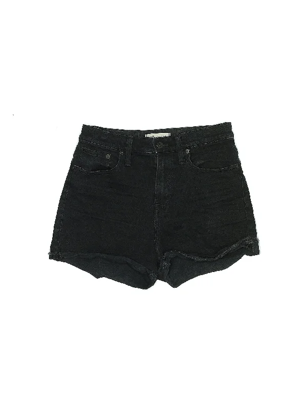Plus Size Women's Cargo Shorts in Olive Green with Multiple Pockets for Outdoor AdventuresMid-Rise Denim Shorts in Dark Wash Plus Size Women's Cargo Shorts in Olive Green with Multiple Pockets for Outdoor AdventuresMid-Rise Denim Shorts in Dark Wash