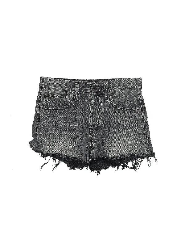 Plus Size Women's Stretch Denim Shorts with Belt Loops in Medium Wash for a Versatile FitMid-Rise Denim Shorts in Light Wash Plus Size Women's Stretch Denim Shorts with Belt Loops in Medium Wash for a Versatile FitMid-Rise Denim Shorts in Light Wash