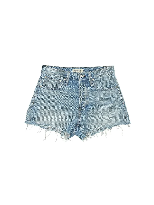 Plus Size Women's Stretch Denim Shorts with Belt Loops in Medium Wash for a Versatile FitMid-Rise Denim Shorts in Medium Wash Plus Size Women's Stretch Denim Shorts with Belt Loops in Medium Wash for a Versatile FitMid-Rise Denim Shorts in Medium Wash