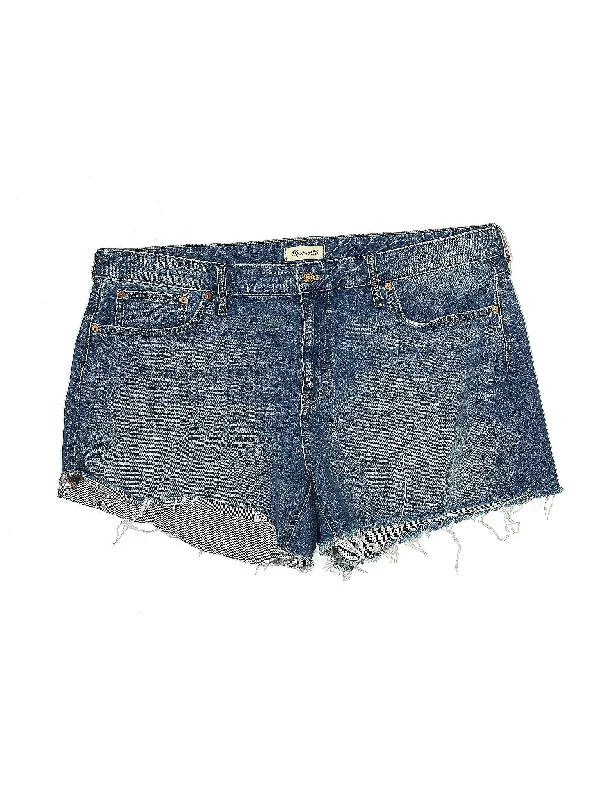 Plus Size Women's Denim Shorts with a Button - Fly in Dark Indigo for a Durable and Timeless StyleMid-Rise Denim Shorts in Medium Wash
