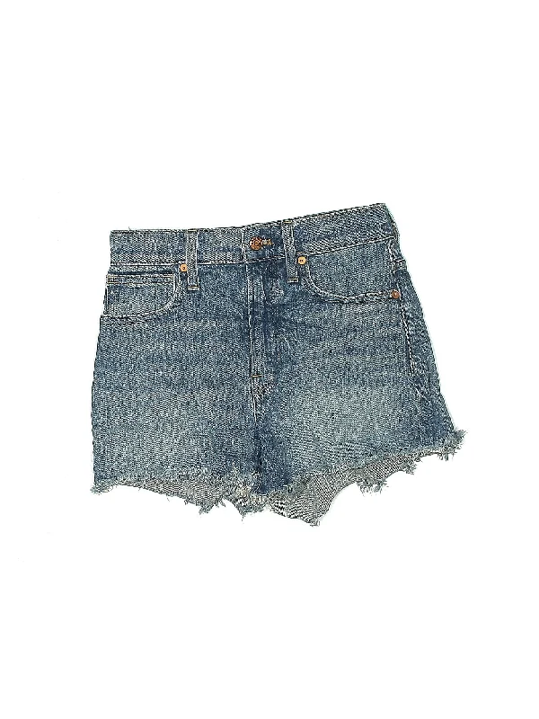 Plus Size Women's Stretch Cotton Athletic Shorts with Side Pockets for Workout SessionsMid-Rise Denim Shorts in Medium Wash Plus Size Women's Stretch Cotton Athletic Shorts with Side Pockets for Workout SessionsMid-Rise Denim Shorts in Medium Wash