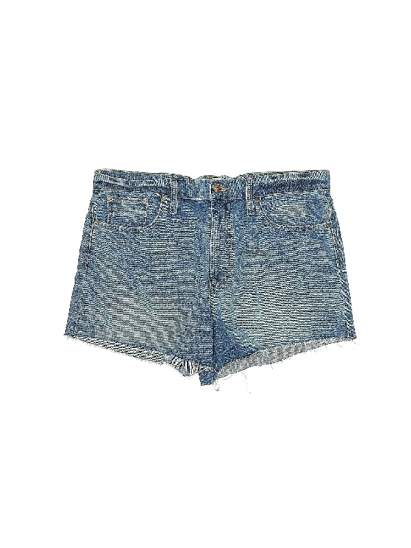 Women's Leather - Look Faux Leather Shorts in Black for an Edgy and Bold AppearanceMid-Rise Denim Shorts in Medium Wash