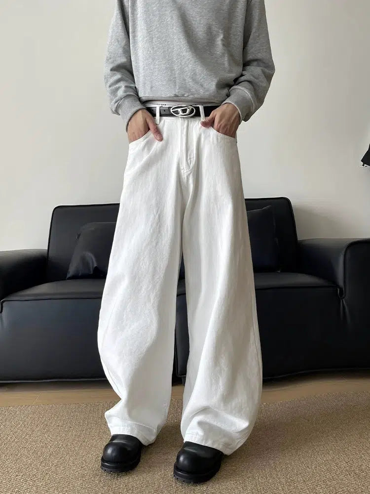 Cargo women jeans with multiple pockets for added functionalityRelaxed Fit Wide-Leg Jeans