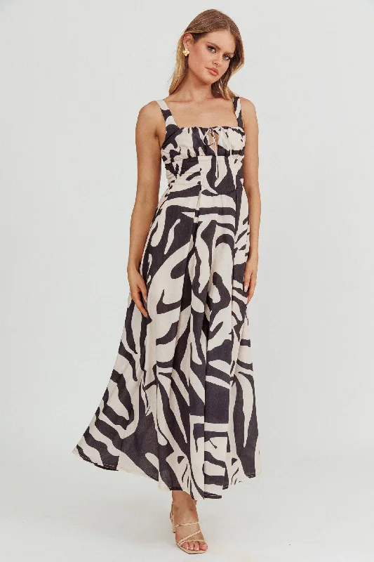 Empire Waist Women Dress to Accentuate the Bust and Conceal the WaistColette A-Line Maxi Dress Black