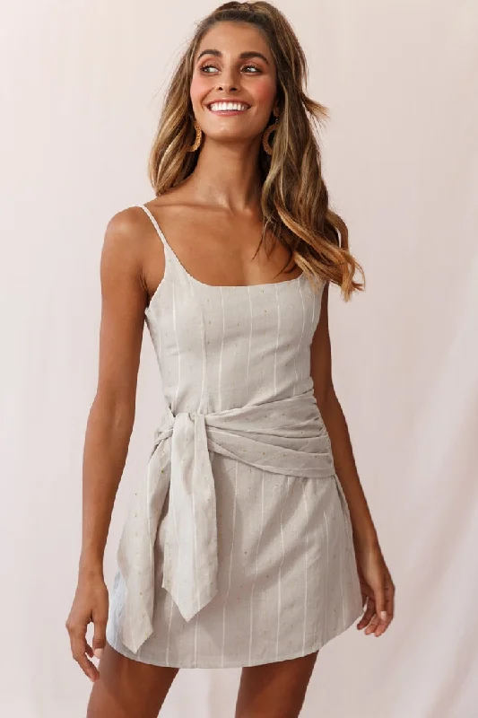 Strapless Women Dress with a Built - in Bra for Comfort and SupportEcho Rounded Neckline Tied Sash Dress Pinstripe Stone