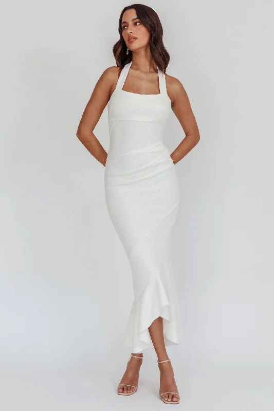 Long - Sleeve Women Dress in Velvet for a Luxurious Winter LookFire Of Stars Halterneck Midi Dress White