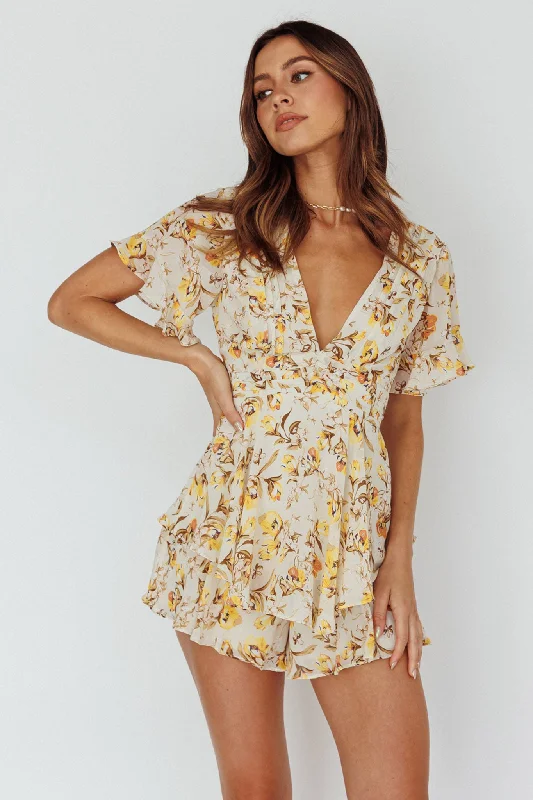 Maxi Women Dress with Floral Print for a Bohemian VibeGolden Light Pintuck Pleat Romper Floral Beige
