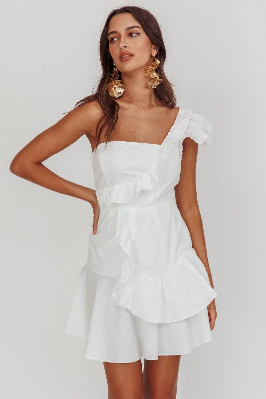 Maxi Women Dress with Floral Print for a Bohemian VibeKoko One-Shoulder Ruffle Mini Dress White Maxi Women Dress with Floral Print for a Bohemian VibeKoko One-Shoulder Ruffle Mini Dress White