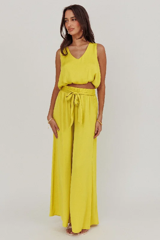 Plus Size Women Dress with a Flattering A - Line Cut for Comfort and StyleMariposa Wide Leg Pant Chartreuse Plus Size Women Dress with a Flattering A - Line Cut for Comfort and StyleMariposa Wide Leg Pant Chartreuse
