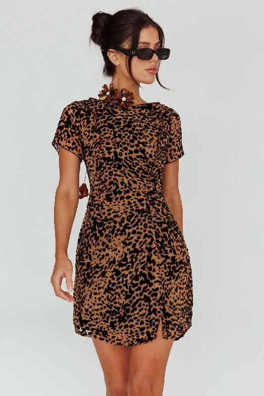 Wrap - Style Women Dress with Adjustable Fit for All Body TypesRing Leader Short Sleeve Mini Dress Leopard Black Wrap - Style Women Dress with Adjustable Fit for All Body TypesRing Leader Short Sleeve Mini Dress Leopard Black