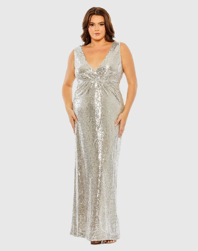 Mini Women Dress with a Short Hem for a Young and Trendy Style Mini Women Dress with a Short Hem for a Young and Trendy Style Sequin V-neck Back Cutout Gown