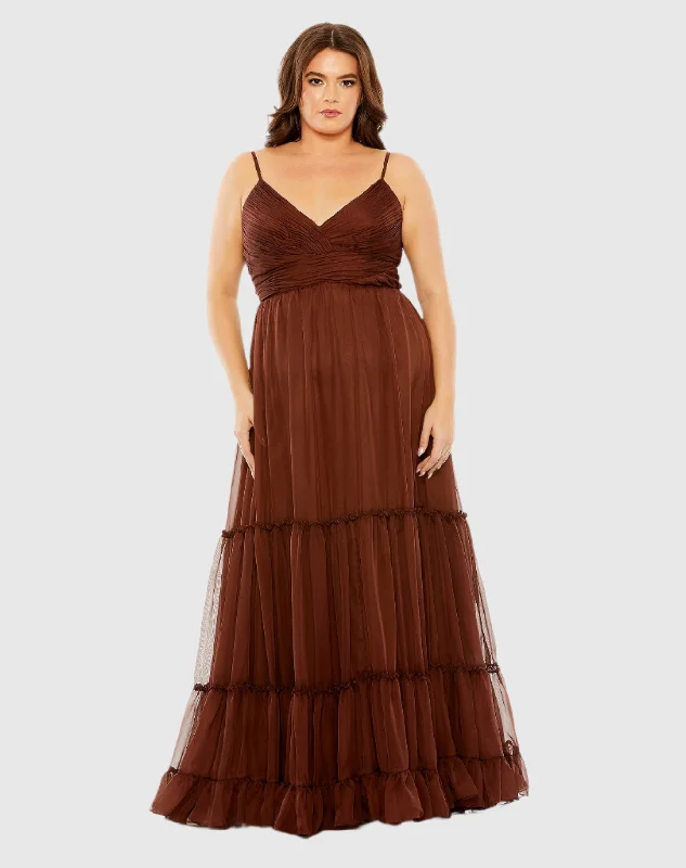 Mini Women Dress with a Short Hem for a Young and Trendy Style Mini Women Dress with a Short Hem for a Young and Trendy Style Tiered V-Neckline Ruched Gown