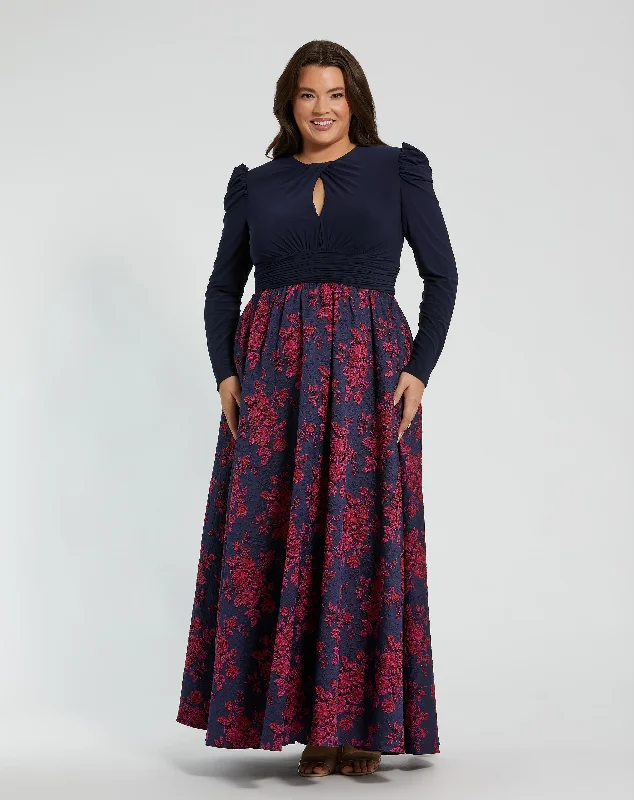Ball Gown Women Dress with a Full Skirt for a Princess - like Look Ball Gown Women Dress with a Full Skirt for a Princess - like Look Long Sleeve Keyhole Knot Neck Floral Bottom Gown