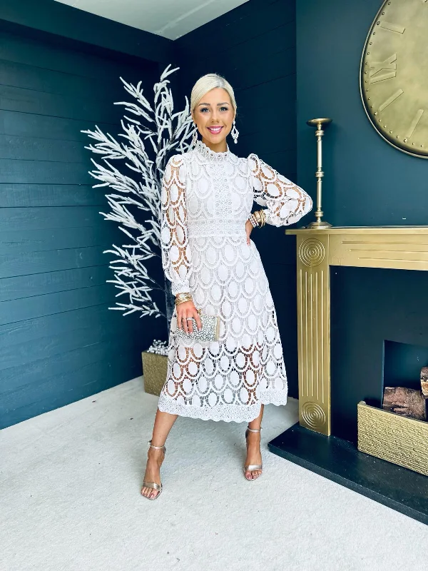 Sheath Women Dress with a Tailored Fit for a Professional Look Sheath Women Dress with a Tailored Fit for a Professional Look Briana Crochet Detail Dress Beige