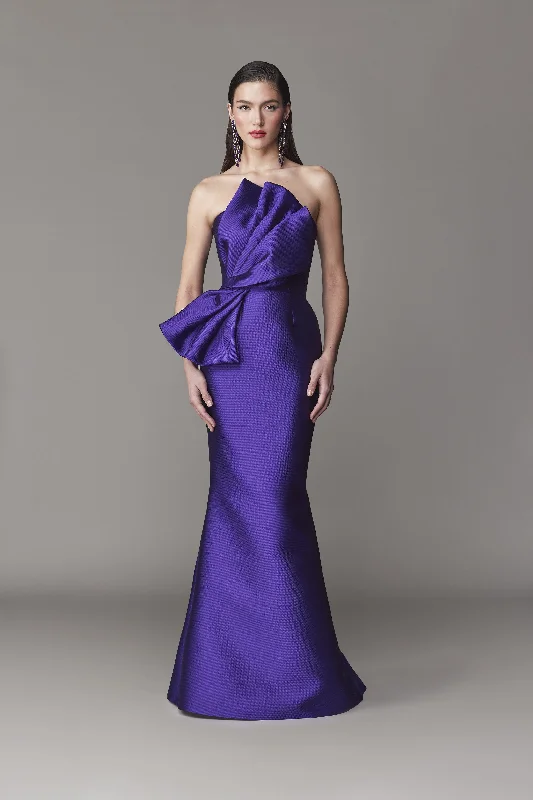 Wrap - Style Women Dress with Adjustable Fit for All Body Types Wrap - Style Women Dress with Adjustable Fit for All Body Types Frascara 4727