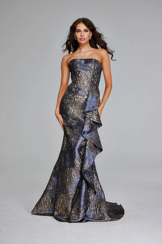 Ruffled Women Dress with Multiple Layers for a Playful and Girly Style Ruffled Women Dress with Multiple Layers for a Playful and Girly Style Jovani 42028