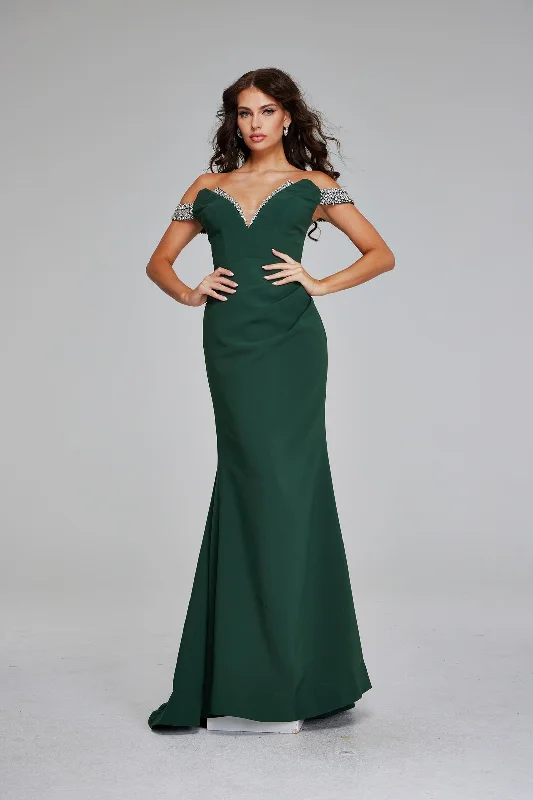 Maxi Women Dress with Floral Print for a Bohemian Vibe Maxi Women Dress with Floral Print for a Bohemian Vibe Jovani 42394