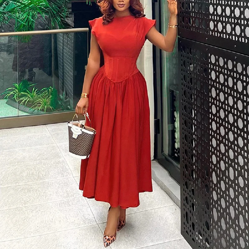 Ruffled Women Dress with Multiple Layers for a Playful and Girly Style Ruffled Women Dress with Multiple Layers for a Playful and Girly Style MALYBGG Crew Neck Waist Shaped Smocked Dress for Women 6990LY