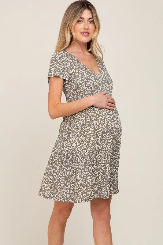 Sheath Women Dress with a Tailored Fit for a Professional Look Sheath Women Dress with a Tailored Fit for a Professional Look Olive Leaf Printed V-Neck Short Sleeve Maternity Dress Sheath Women Dress with a Tailored Fit for a Professional Look Sheath Women Dress with a Tailored Fit for a Professional Look Olive Leaf Printed V-Neck Short Sleeve Maternity Dress
