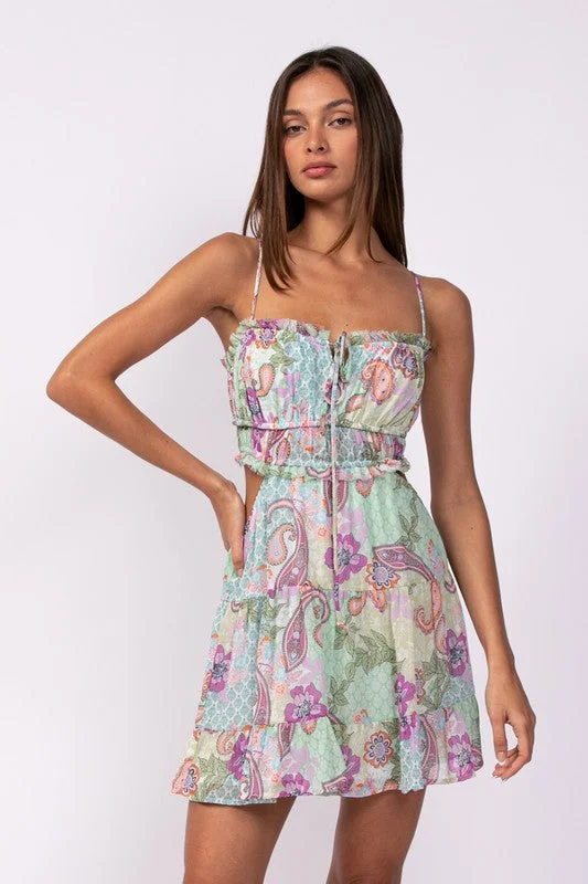 Ruffled Women Dress with Multiple Layers for a Playful and Girly Style Ruffled Women Dress with Multiple Layers for a Playful and Girly Style Paisley Cutout Mini Dress Ruffled Women Dress with Multiple Layers for a Playful and Girly Style Ruffled Women Dress with Multiple Layers for a Playful and Girly Style Paisley Cutout Mini Dress