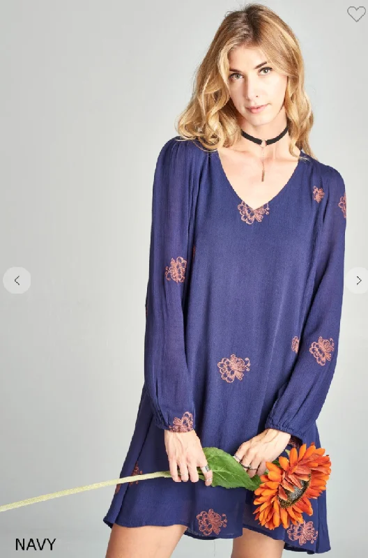 Plus Size Women Dress with a Flattering A - Line Cut for Comfort and Style Plus Size Women Dress with a Flattering A - Line Cut for Comfort and Style Solid Crinkle Dress with Floral Embroidery Plus Size Women Dress with a Flattering A - Line Cut for Comfort and Style Plus Size Women Dress with a Flattering A - Line Cut for Comfort and Style Solid Crinkle Dress with Floral Embroidery