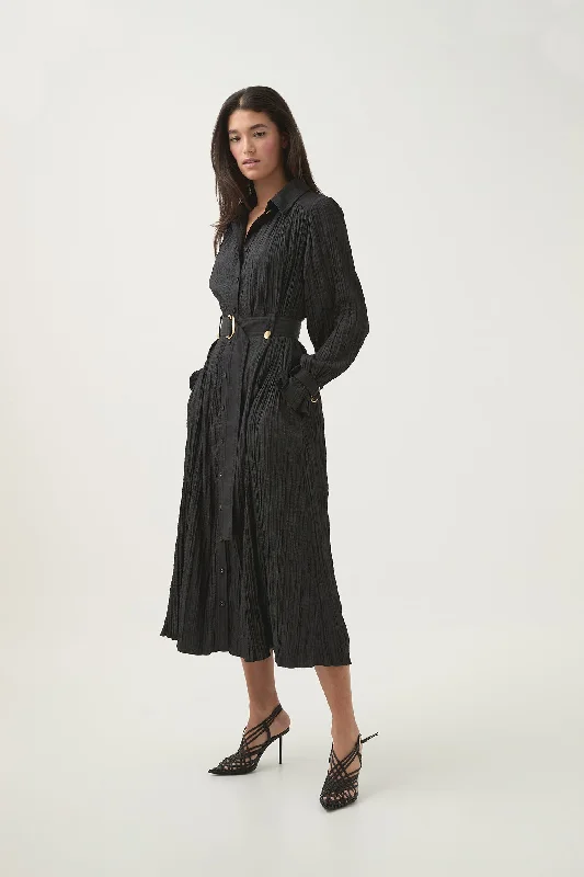 Midi dresses with patchwork patterns for a one - of - a - kind styleBays Crushed Pleat Midi Dress